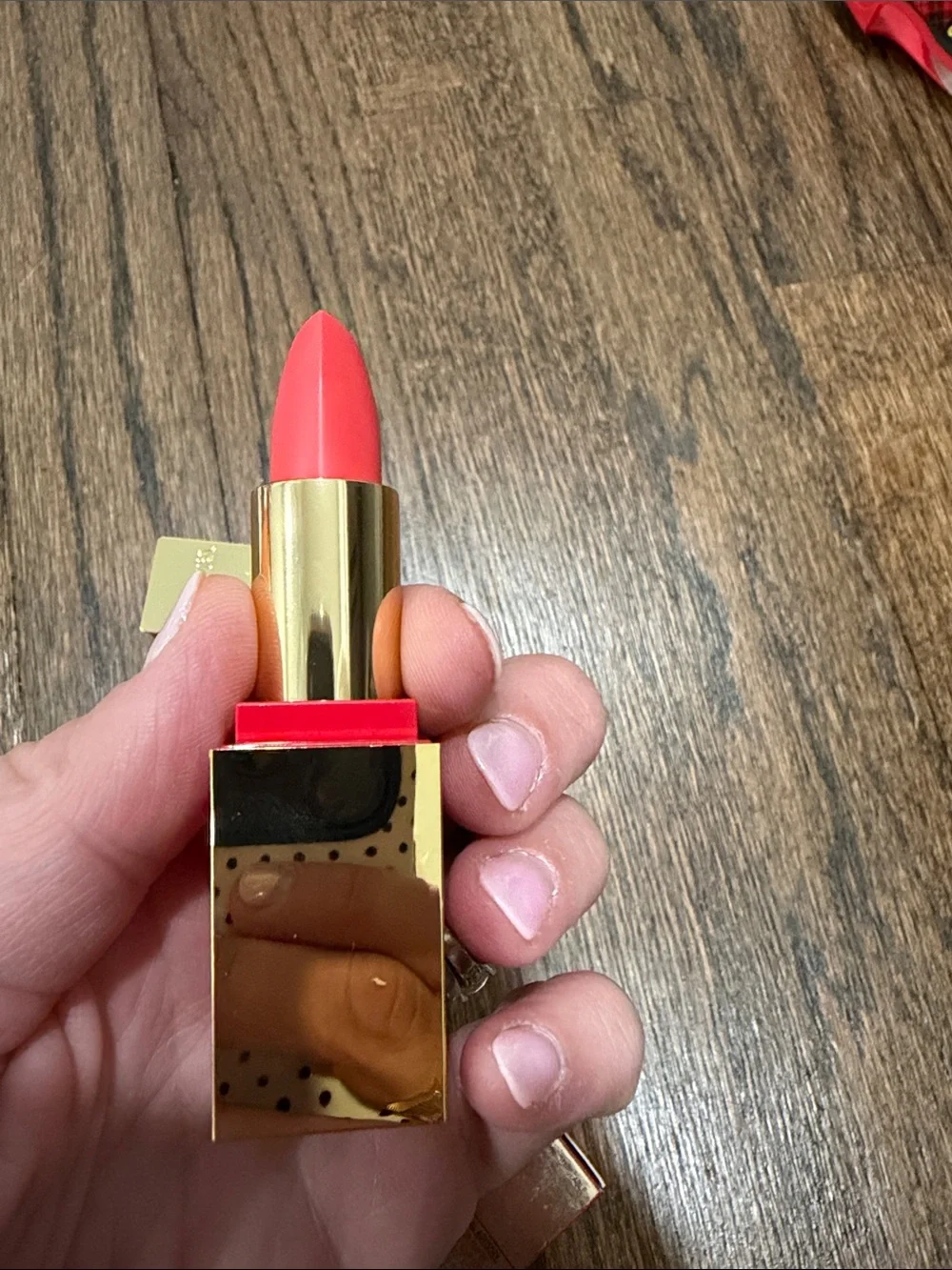 Valentino Rosso Satin Lipstick 400R Roma Fab